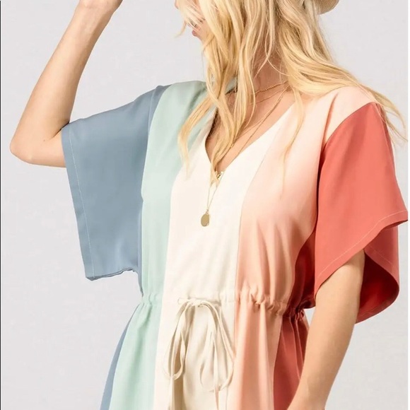 Color Block Romper - Picture 2 of 3